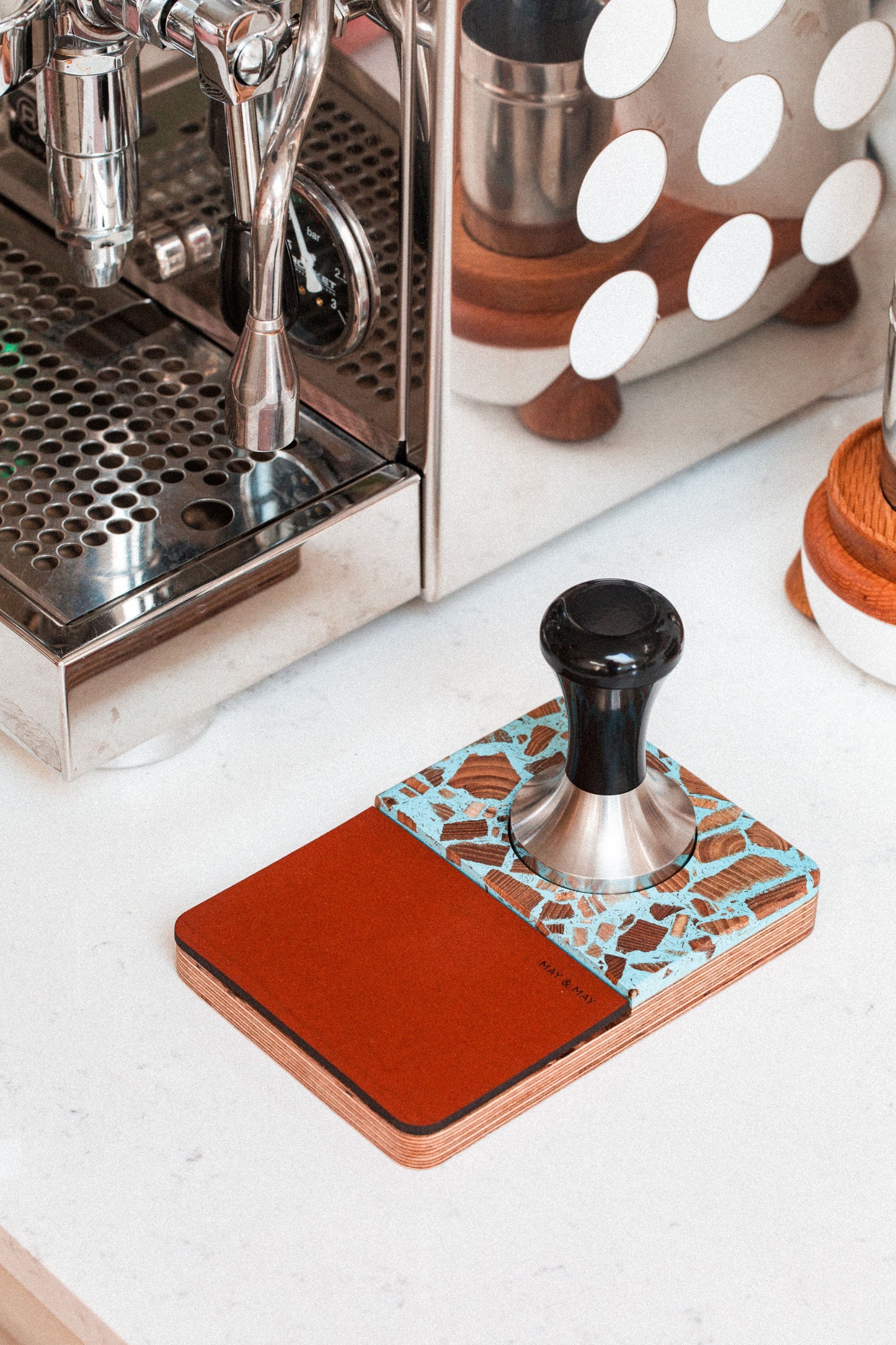 Tamping Station in Azure/Tan Leather