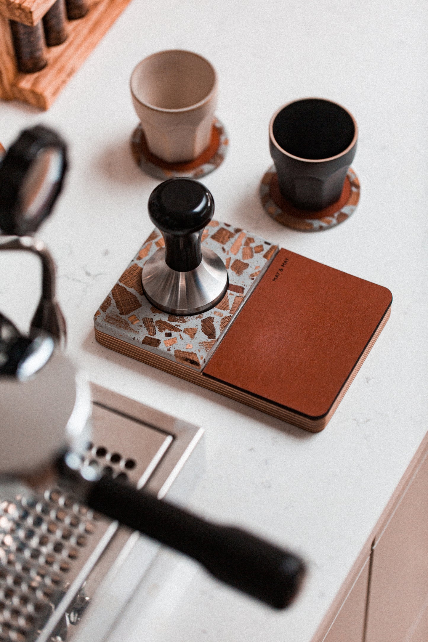 Tamping Station in Slate/Tan Leather
